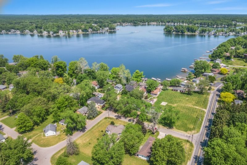 Best Siding Repair pros in Wixom, MI